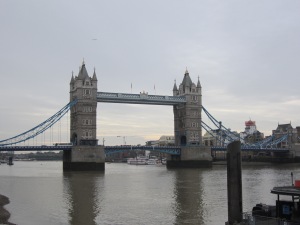 Dani Wade, Tower Bridge, Thames River, Tower of London, UK, England